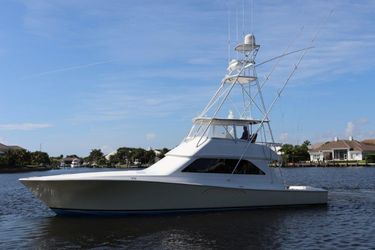 55' Viking 2001 Yacht For Sale